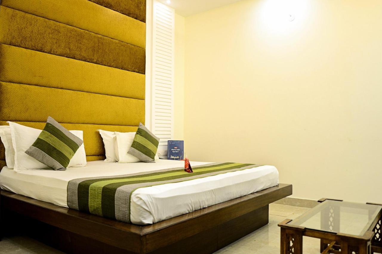 Centra Inn Neu-Delhi Exterior foto