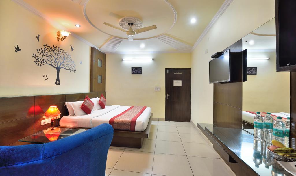 Centra Inn Neu-Delhi Exterior foto