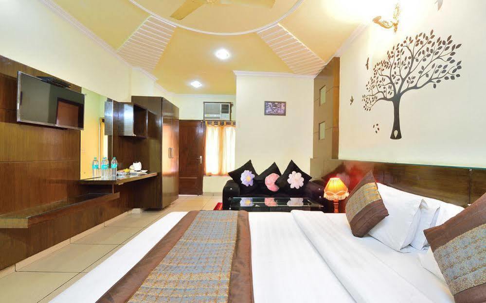 Centra Inn Neu-Delhi Exterior foto